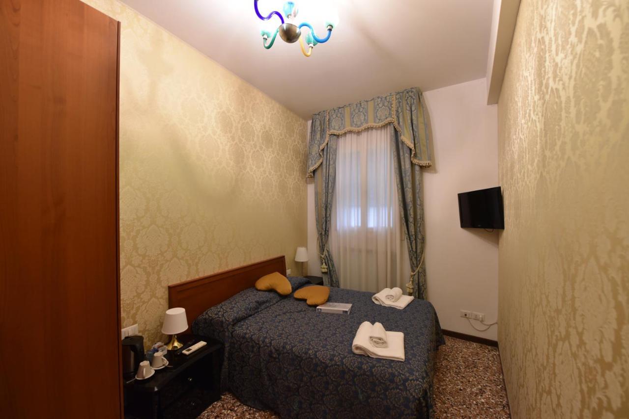 Отель Casa Dolce Венеция Экстерьер фото
