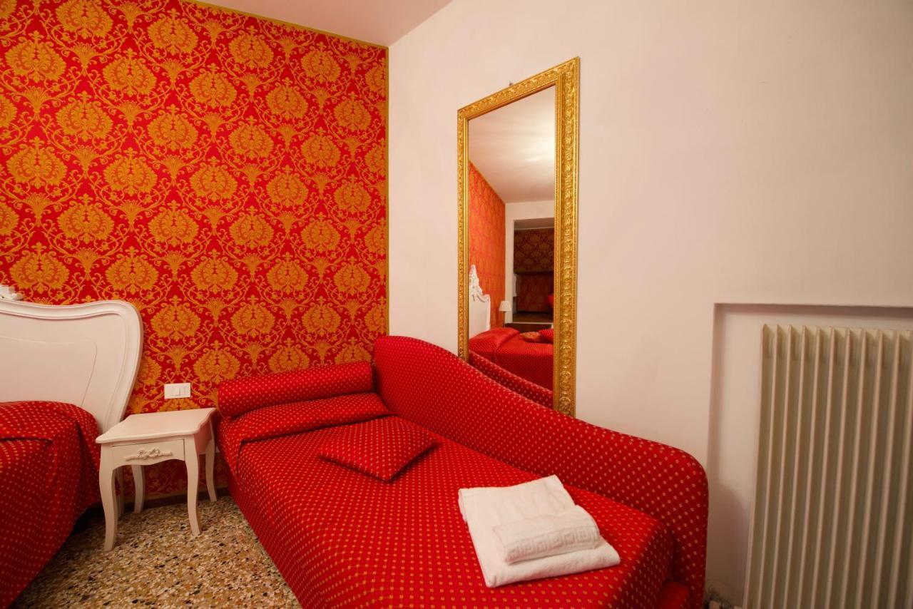 Отель Casa Dolce Венеция Экстерьер фото
