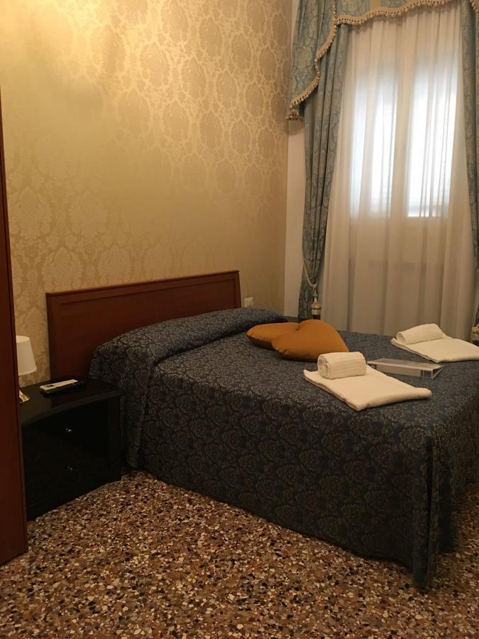 Отель Casa Dolce Венеция Экстерьер фото