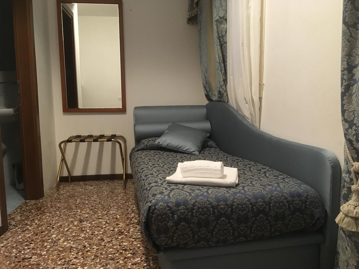 Отель Casa Dolce Венеция Экстерьер фото