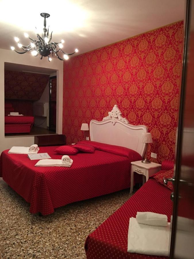 Отель Casa Dolce Венеция Номер фото